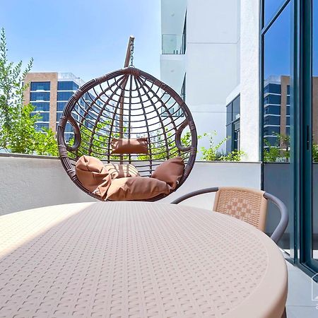 Charming Studio With Balcony In Azizi Riviera Dubai Exterior foto